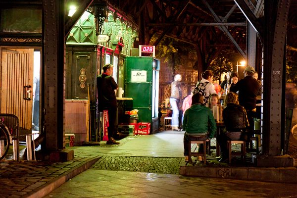 Burgermeister at night, sailor’s delight