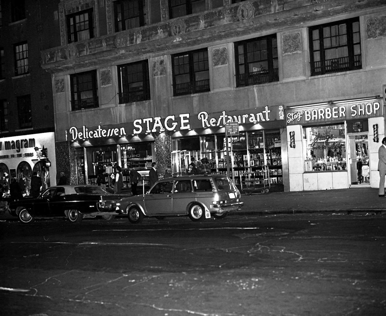 In the 1970s, the Stage Deli was a place to see and be seen—and to eat enormous sandwiches. 