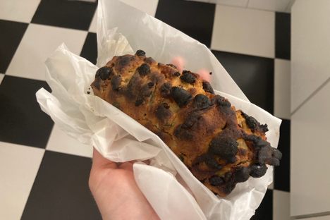 Pizza di Beridde is always slightly burnt.