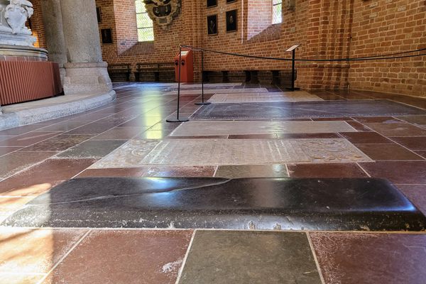 The grave of the Hel-horse.