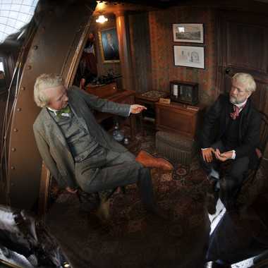 Gustave Eiffel&#8217;s Secret Apartment 