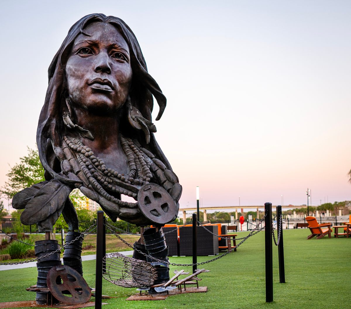 An 1,800-pound bronze sculpture of Princess Ulele adorns the grounds of the restaurant named in her honor.