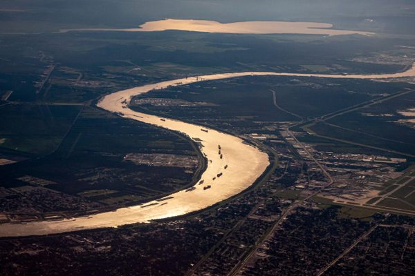 Boats and other river traffic follow the Mississippi’s curves near New Orleans; the mighty river is part of The Great Loop, a 6,000-mile circle around the Eastern United States.